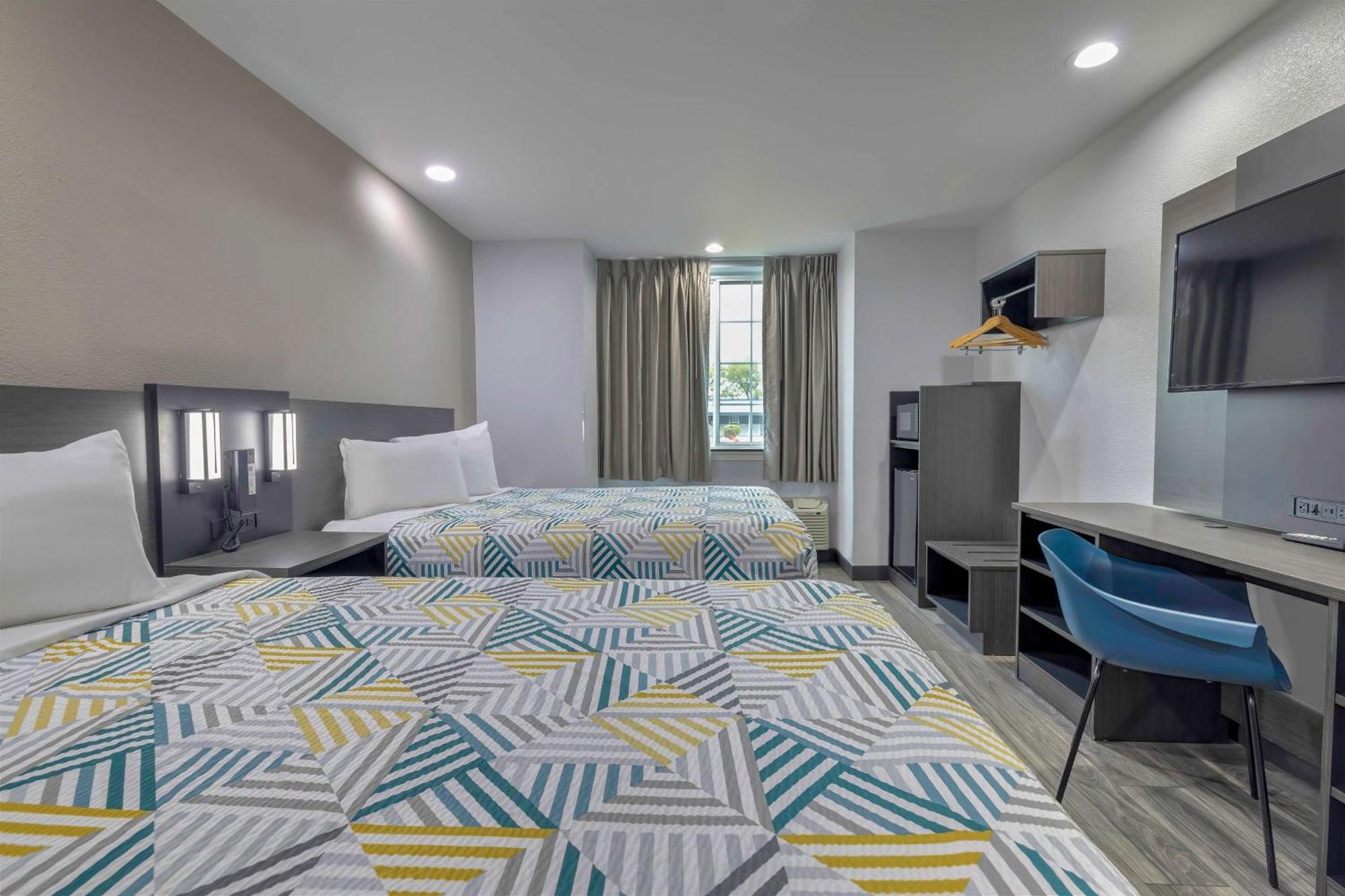 Motel 6-Fort Worth, Tx - Burleson Εξωτερικό φωτογραφία