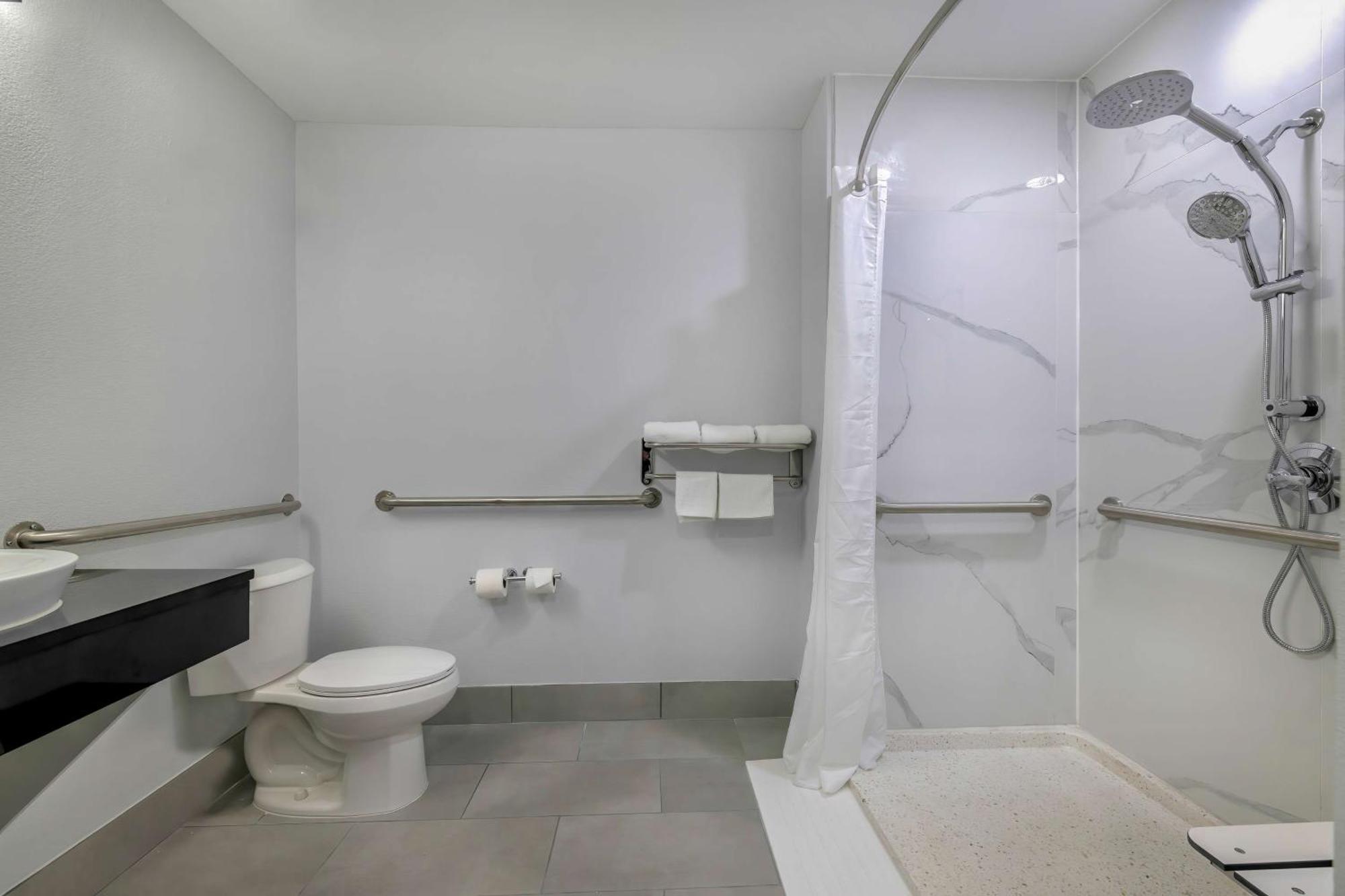 Motel 6-Fort Worth, Tx - Burleson Εξωτερικό φωτογραφία